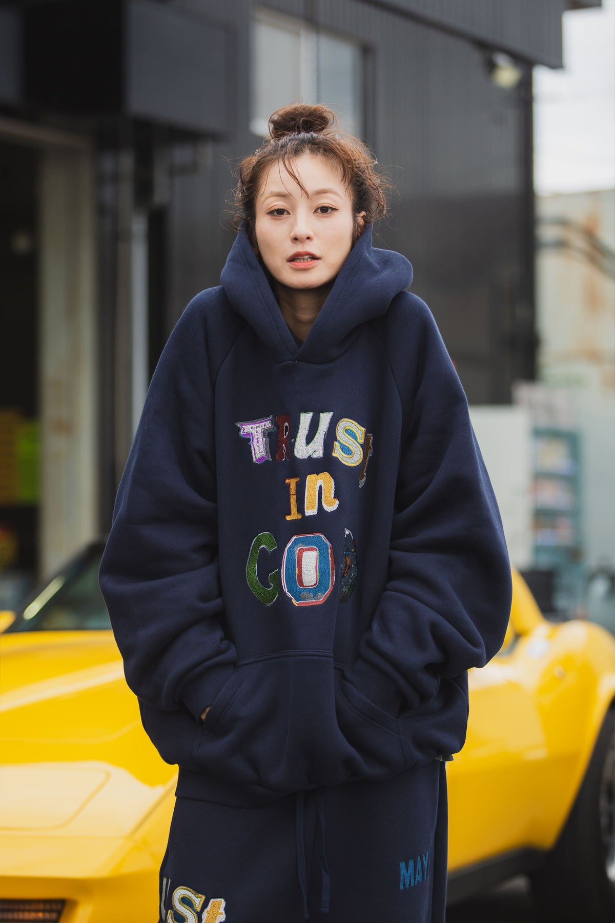 TRUST IN GOD EMBROIDERY SWEAT PANTS