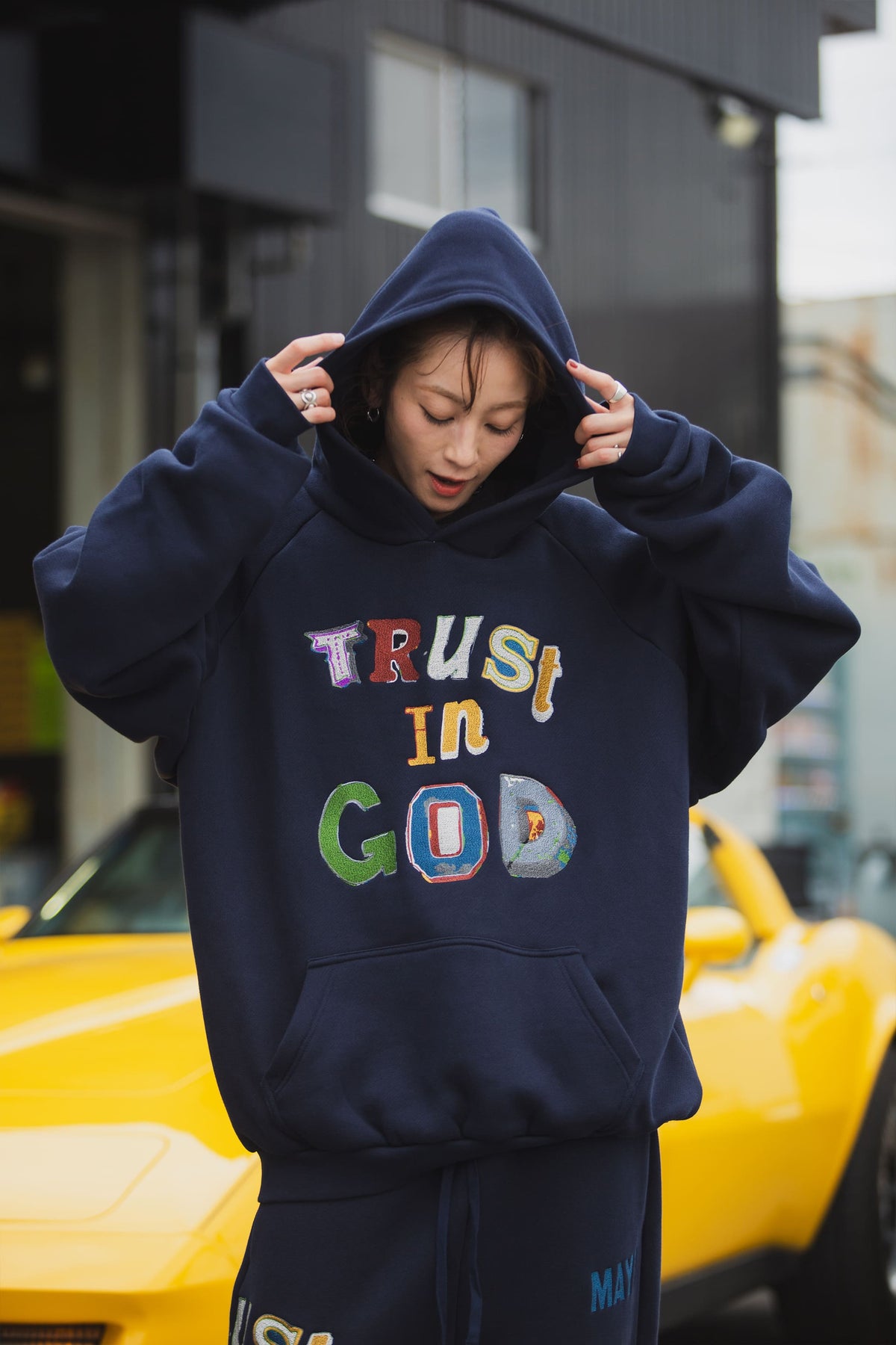 TRUST IN GOD EMBROIDERY HOODIE