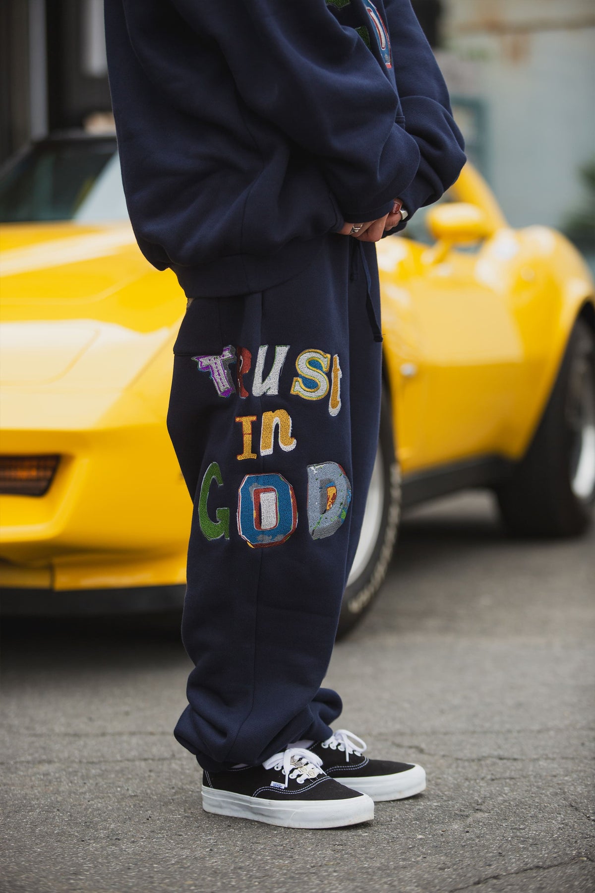 TRUST IN GOD EMBROIDERY HOODIE