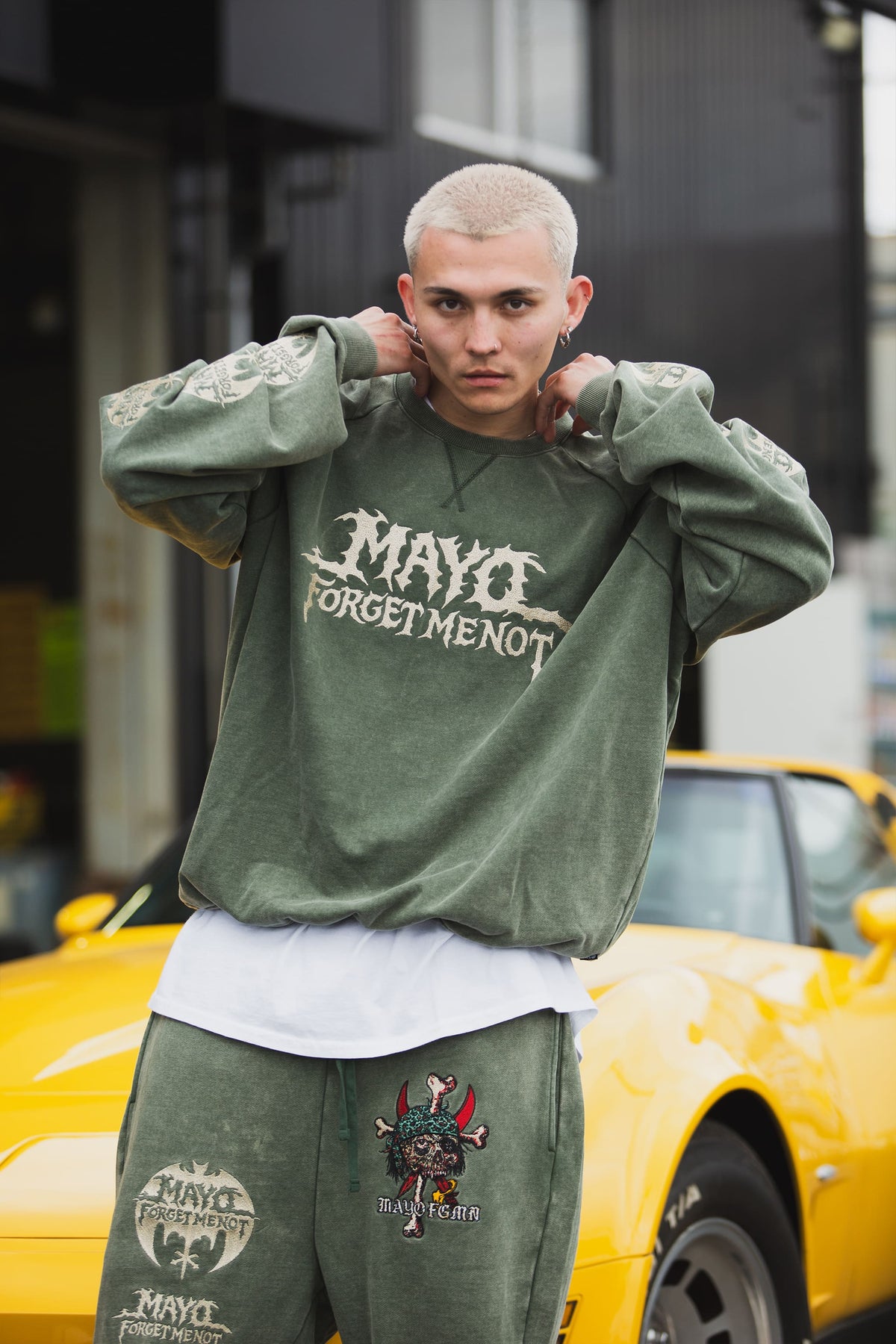 MAYO BANDANA SKULL EMBROIDERY CREW NECK SWEAT