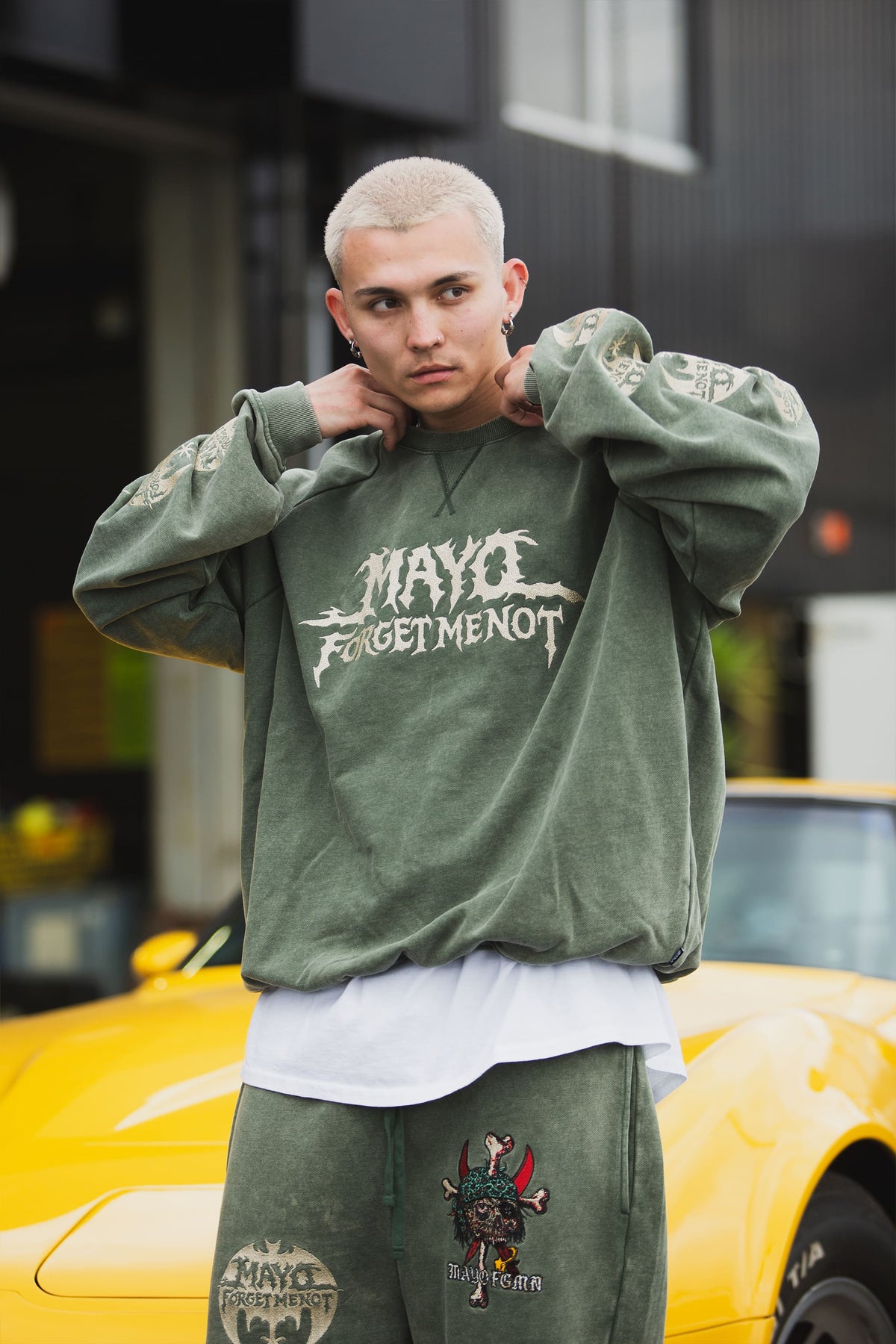 MAYO BANDANA SKULL EMBROIDERY CREW NECK SWEAT