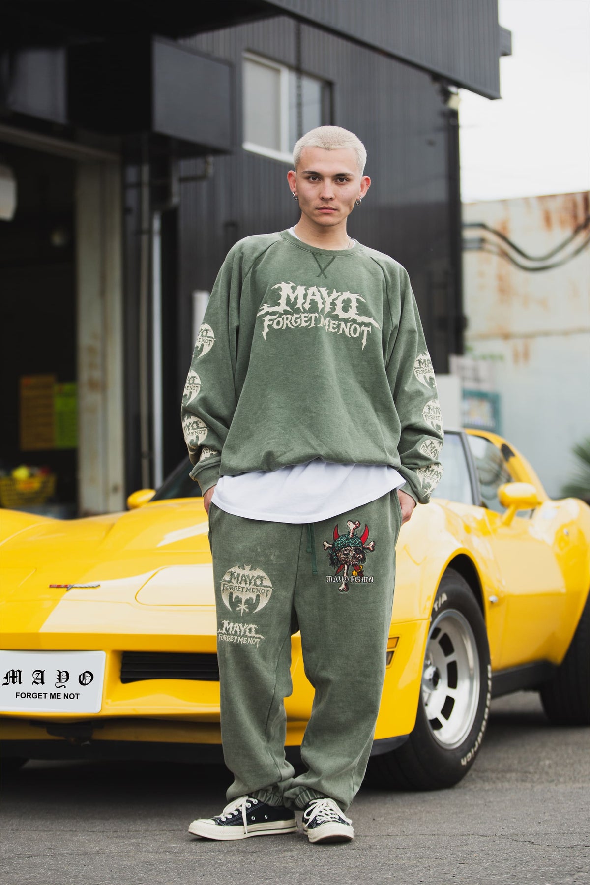 MAYO BANDANA SKULL EMBROIDERY SWEAT PANTS