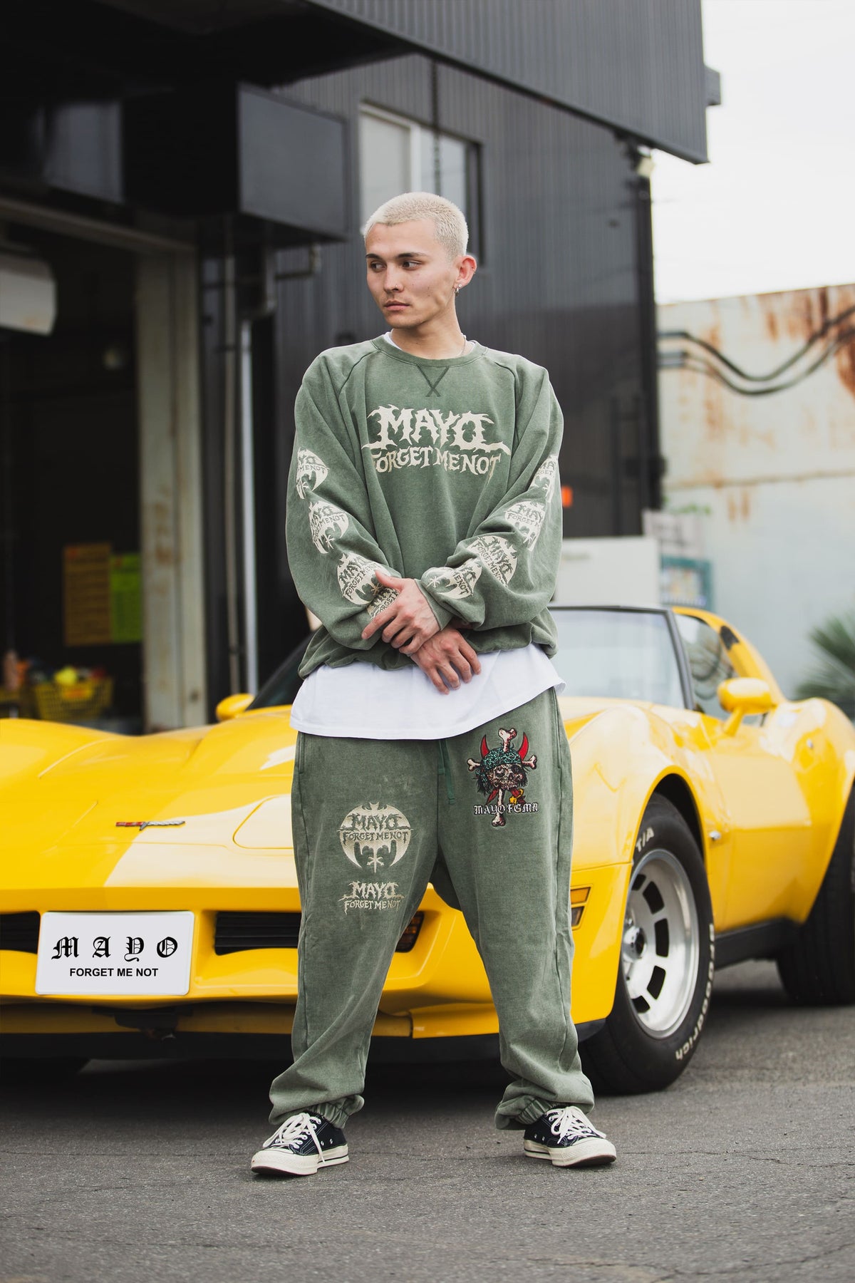 MAYO BANDANA SKULL EMBROIDERY SWEAT PANTS