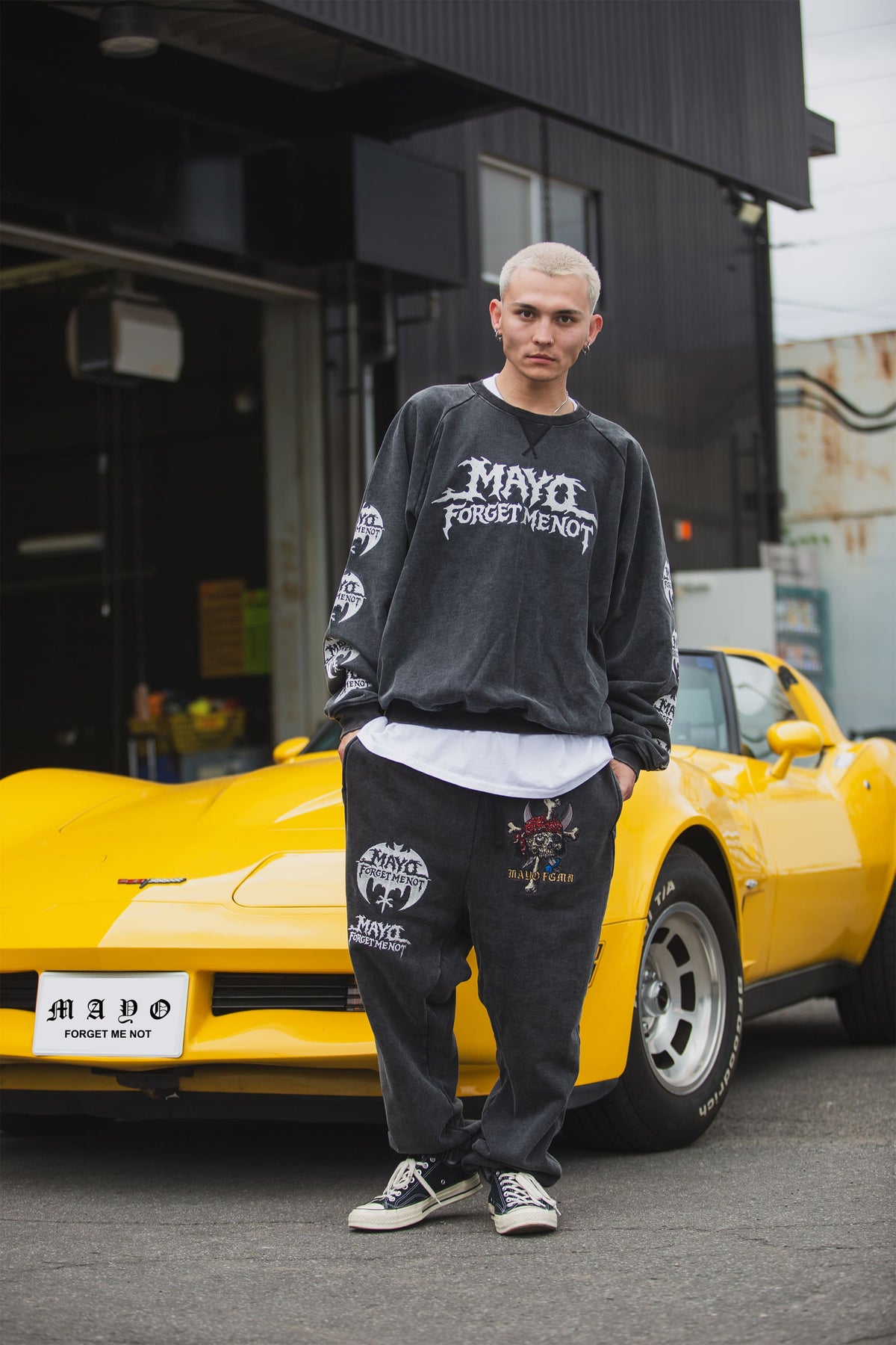 MAYO BANDANA SKULL EMBROIDERY SWEAT PANTS