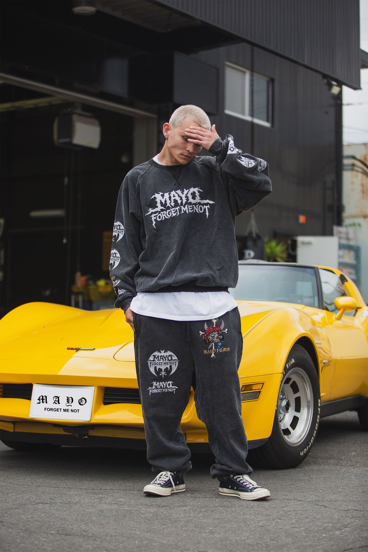 MAYO BANDANA SKULL EMBROIDERY SWEAT PANTS