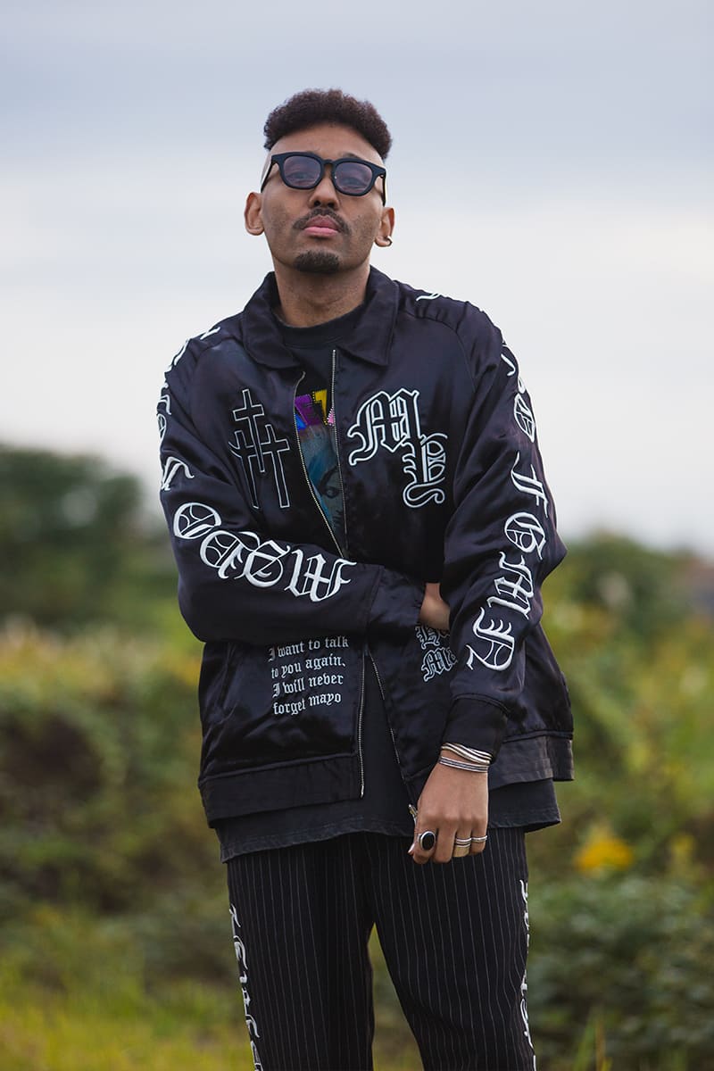 MAYO EMBROIDERY WITH COLLAR REVERSIBLE SOUVENIR JKT