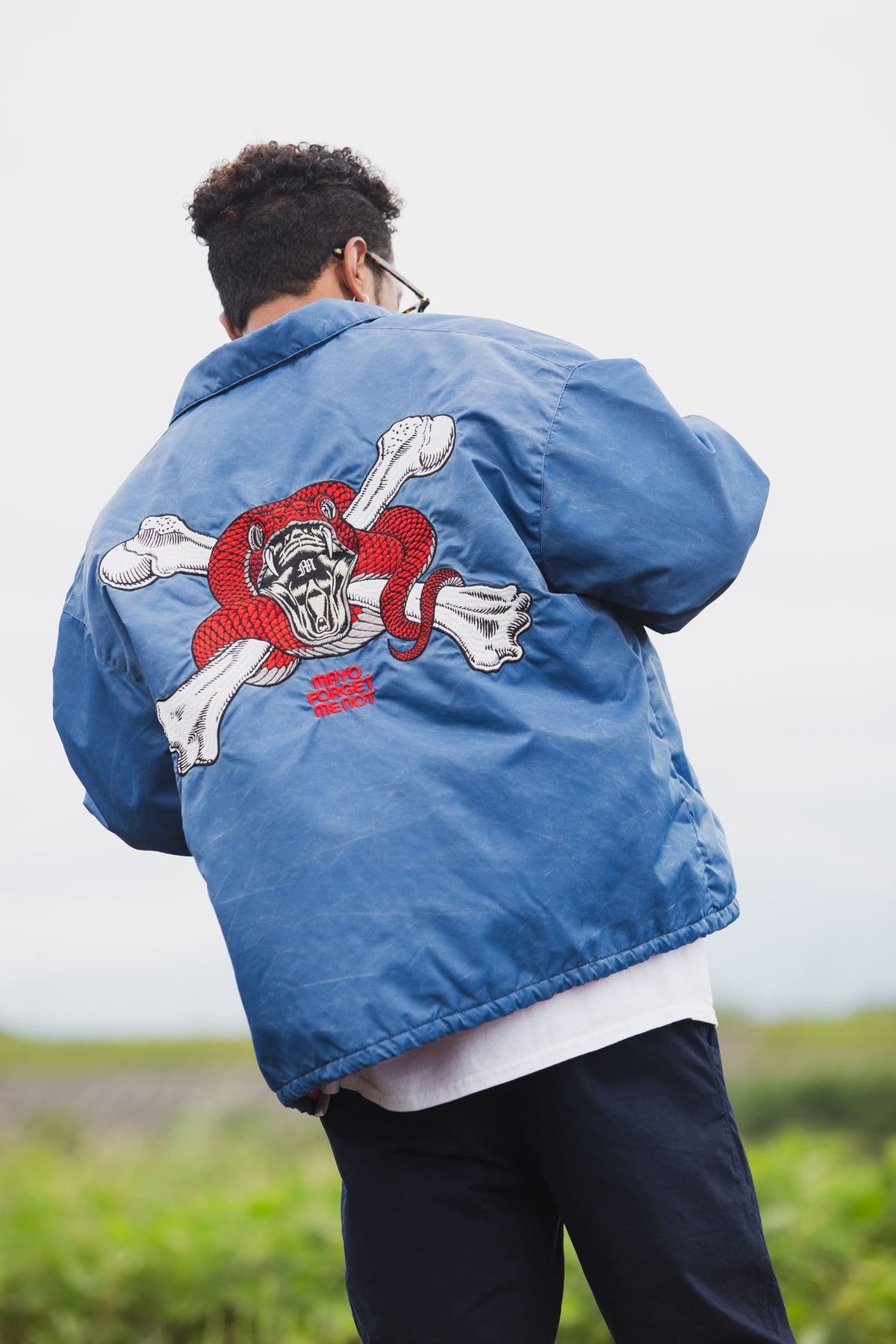 SNAKE CROSS BORN EMBROIDERY COACH JKT