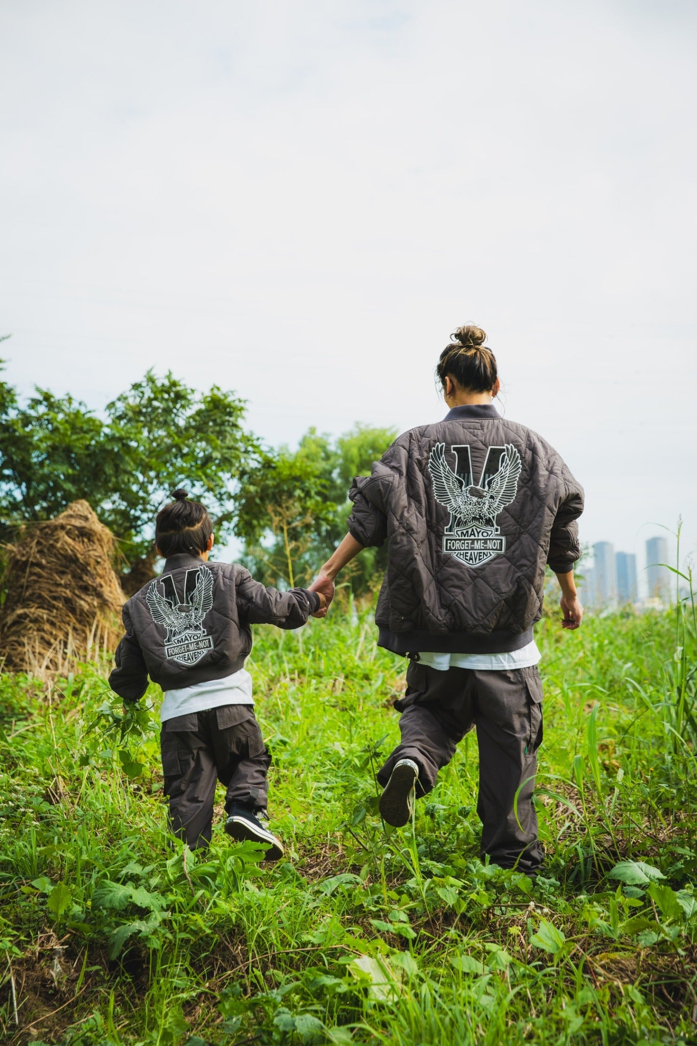 EAGLE  EMBROIDERY NYLON JKT -  CHARCOAL