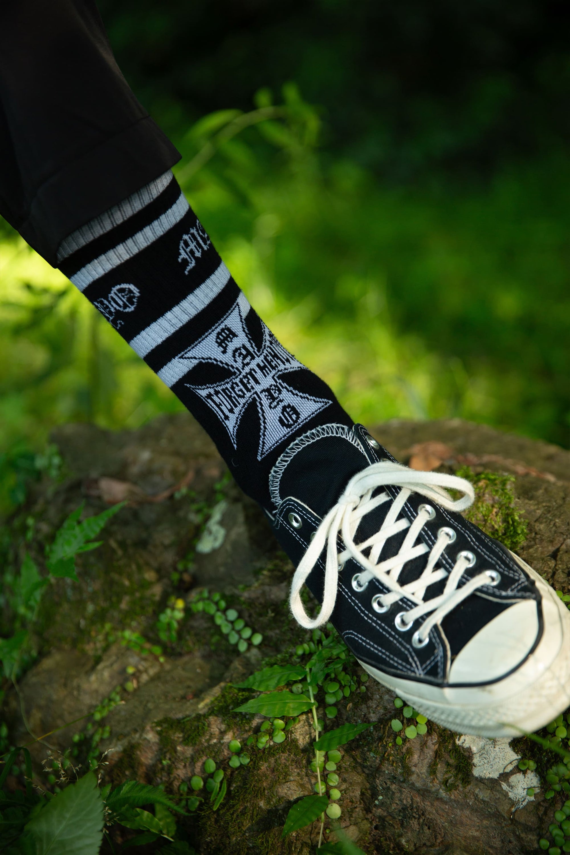 MAYO IRON CROSS SOX