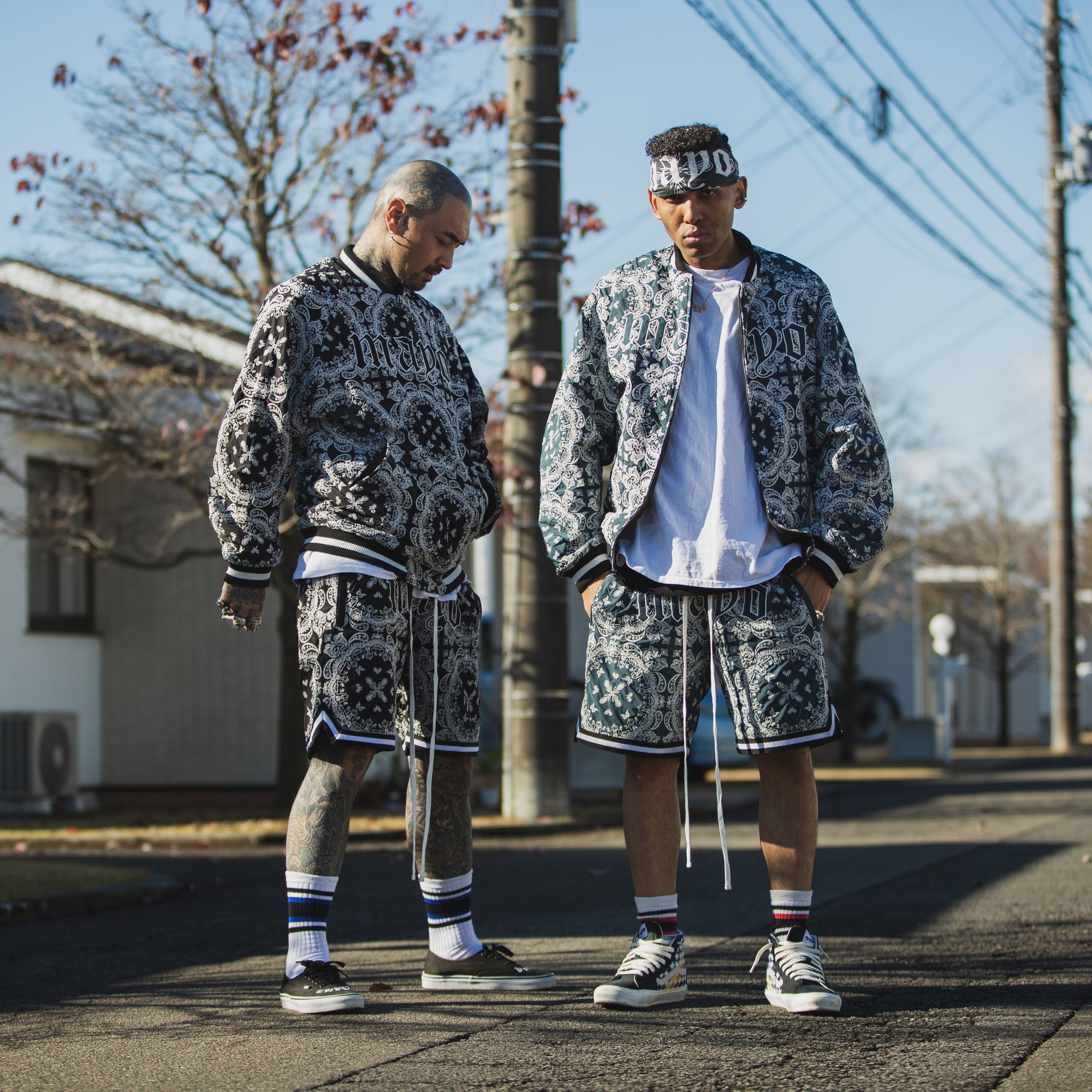 MAYO Paisley Embroidery Shorts - BLUE