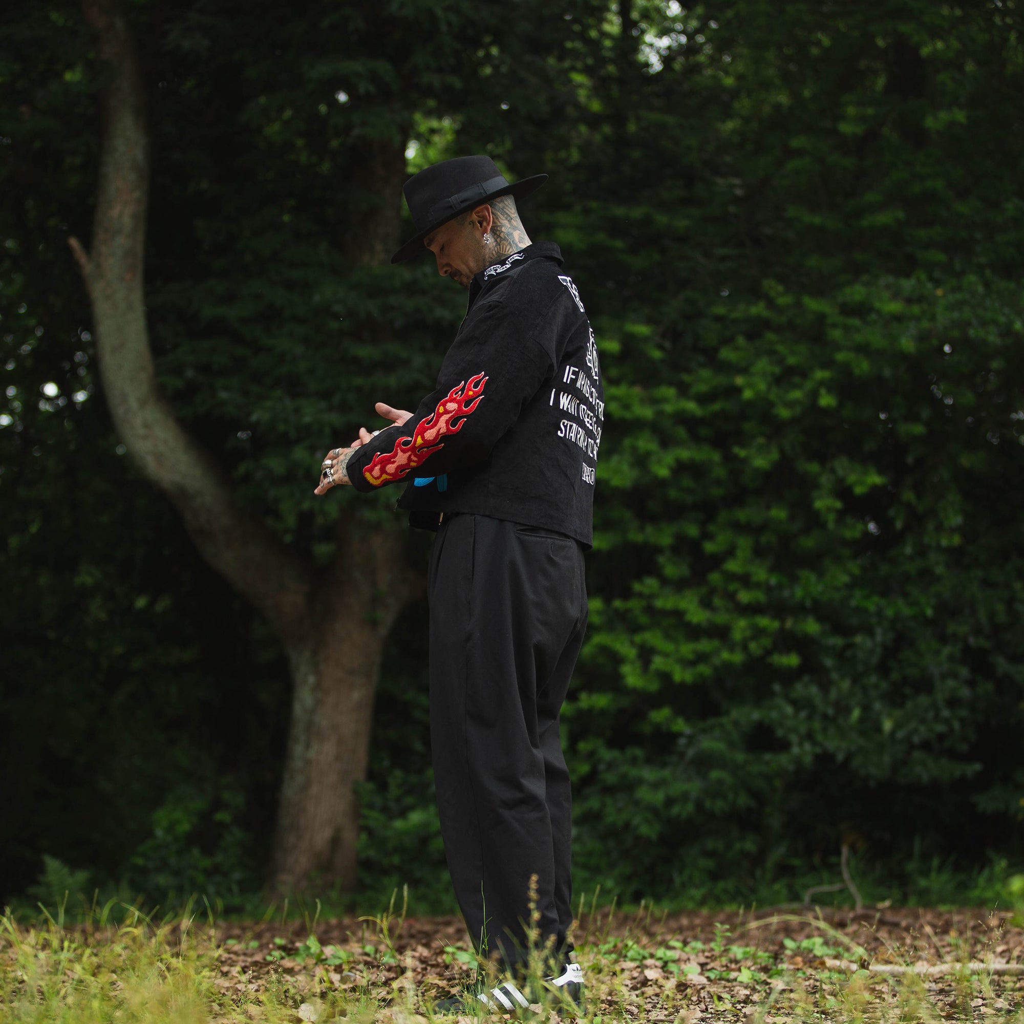 Embroidery VELOUR Harrington Jacket - BLACK